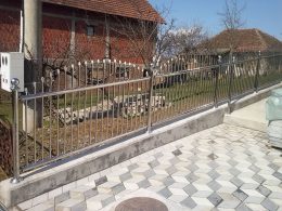 Prohromske ograde